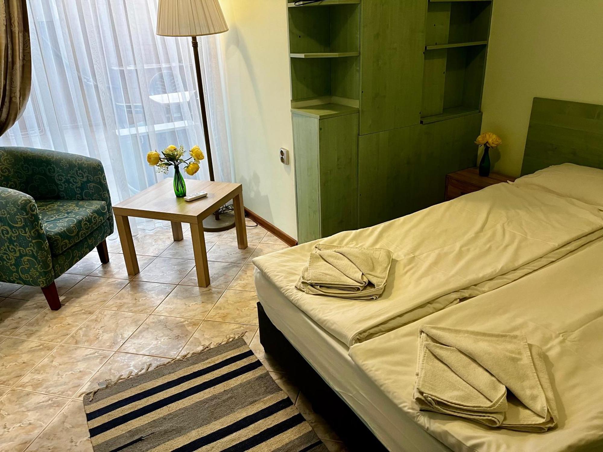 Green Central Apartment Varna Dış mekan fotoğraf